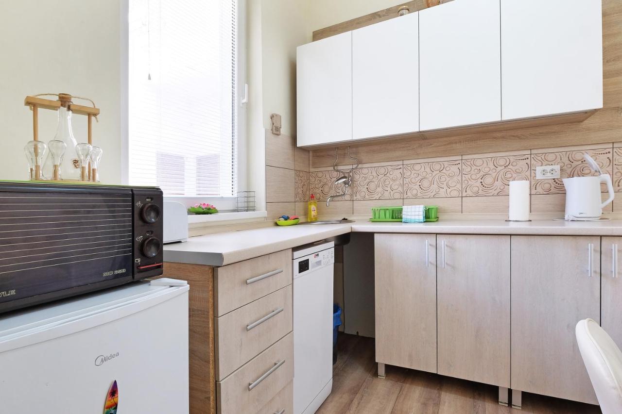 Apartment Paradise Sunny Home เบลเกรด ภายนอก รูปภาพ